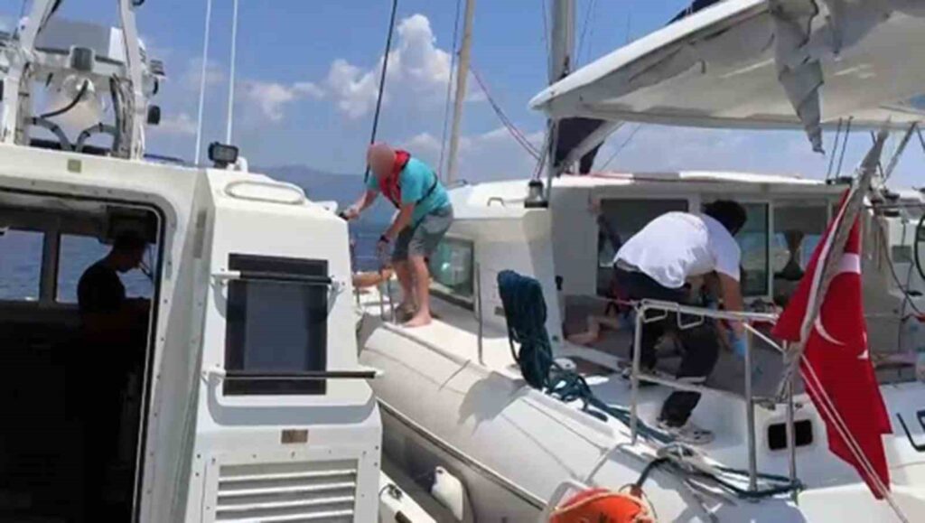Özel Teknede Rahatsızlanan Çocuk İçi̇n Tıbbi̇ Tahli̇ye