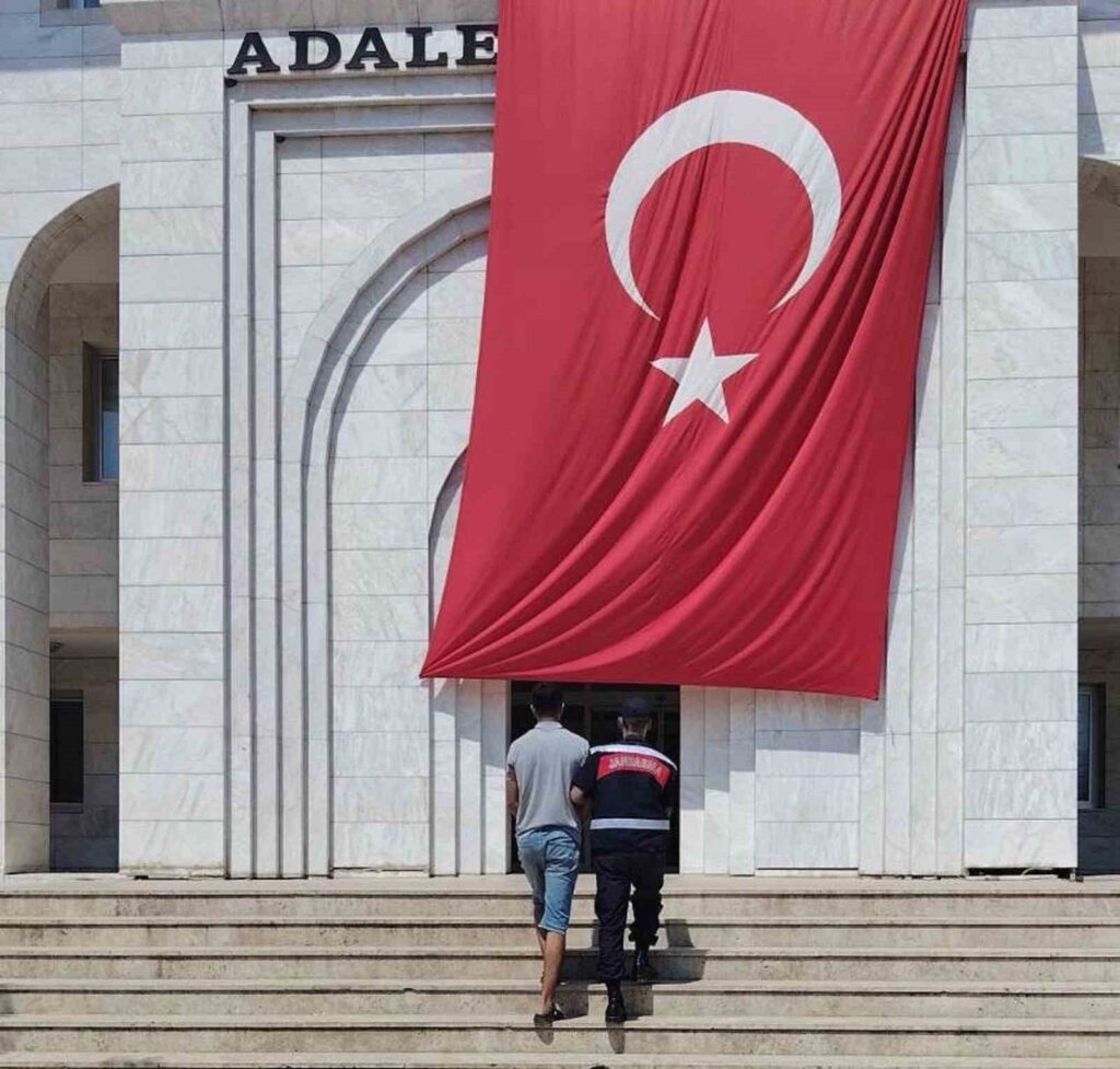 12 Yıl 6 Ay Hapi̇s Cezası Bulunan Şahıs Yakalandı