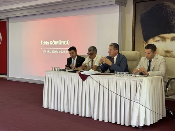 2024-2025 Eği̇ti̇m Öğreti̇m Yılı Dönem Sonu Müdürler Kurulu Toplantısı Gerçekleşti̇ri̇ldi̇