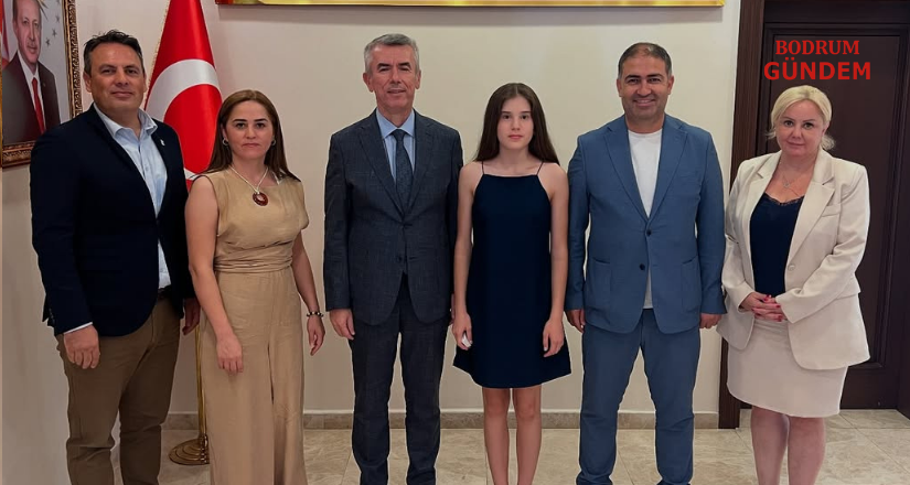 Başarılı Öğrencilerden Kaymakam Sırmalı’ya Ziyaret
