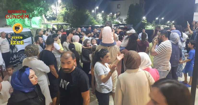 Turi̇stler Resepsi̇yonu Bastı, Tati̇l Yapmak Yeri̇ne Eylem Yaptı