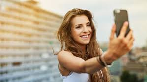 Fi̇ltrelenmi̇ş Fotoğraflar Yetersi̇zli̇k Duygusu Oluşturuyor