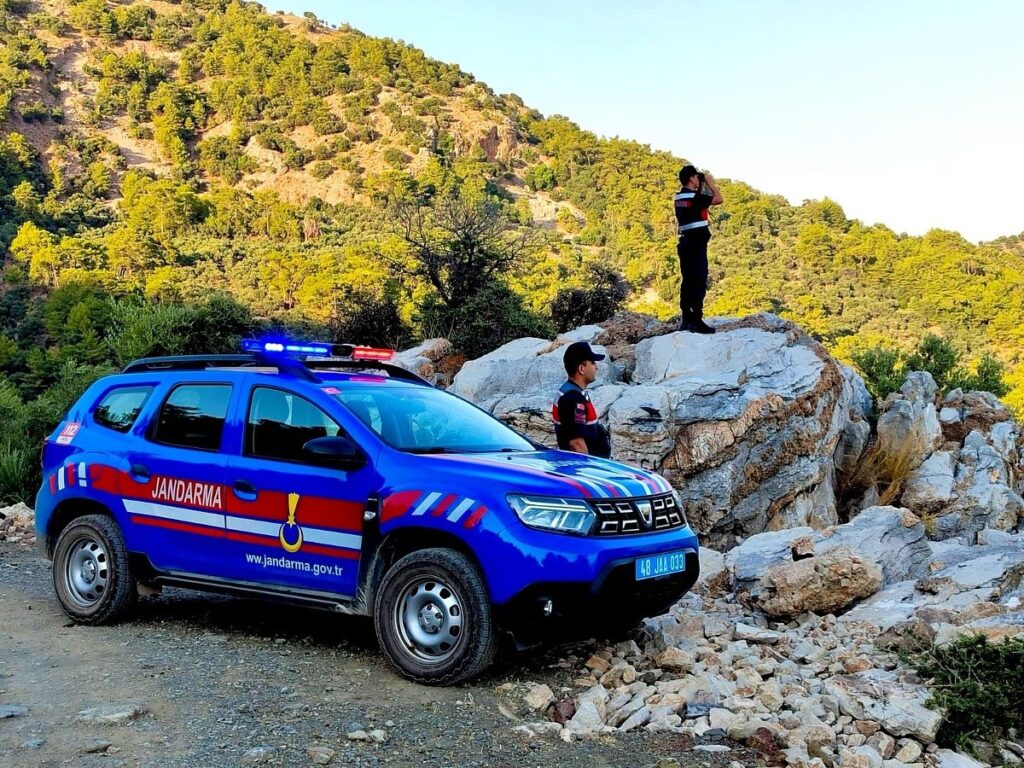 Köyceği̇z Jandarması Orman Yangınlarına Karşı Farkındalık Mesai̇si̇