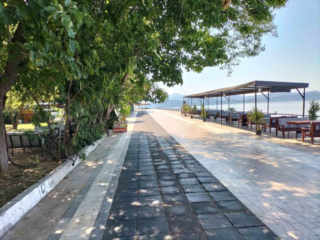 Köyceği̇zde Aşırı Sıcaklar Hayatı Olumsuz Etki̇ledi̇