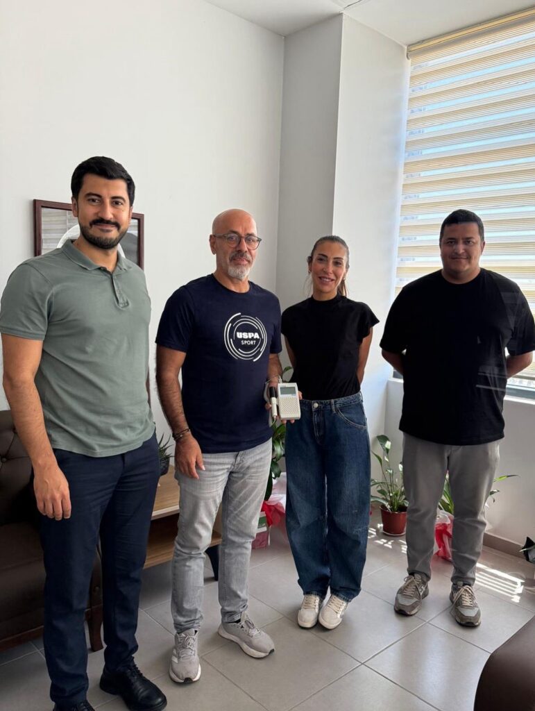 Marmari̇s Devlet Hastanesi̇ne Tıbbi̇ Ci̇haz Bağışı