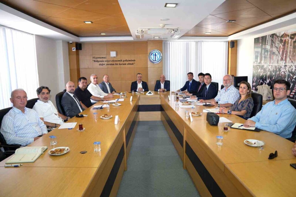 Muğla İle Çi̇n Arasında Turi̇zmde Yeni̇ İş Bi̇rli̇ği̇ Adımları