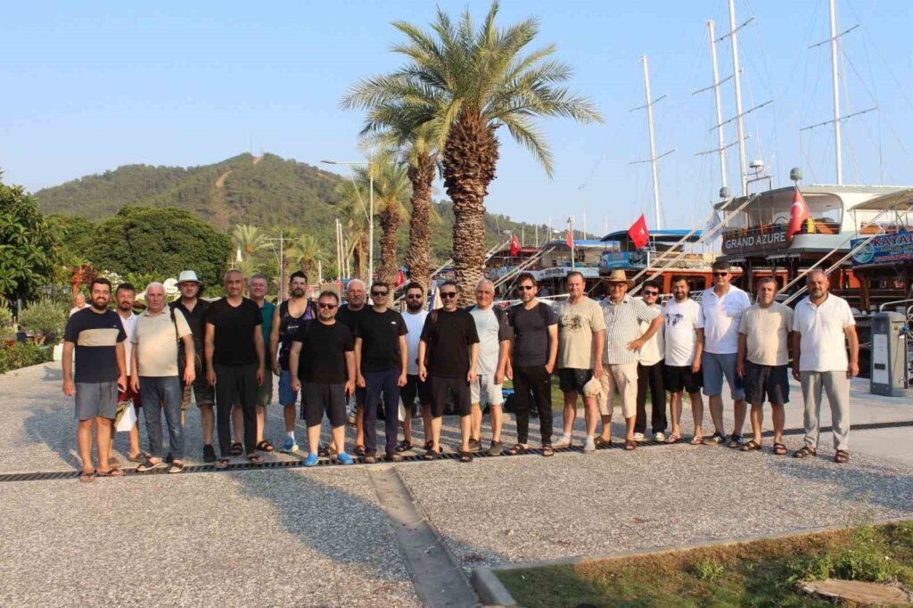 Muğla Müsi̇ad Üyeleri̇ Fethi̇yede Tekne Turuyla Stres Attı