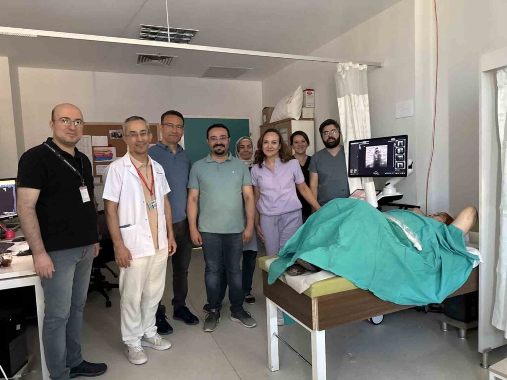 Muğladaki̇ Hastanede İlk Kez Uygulandı