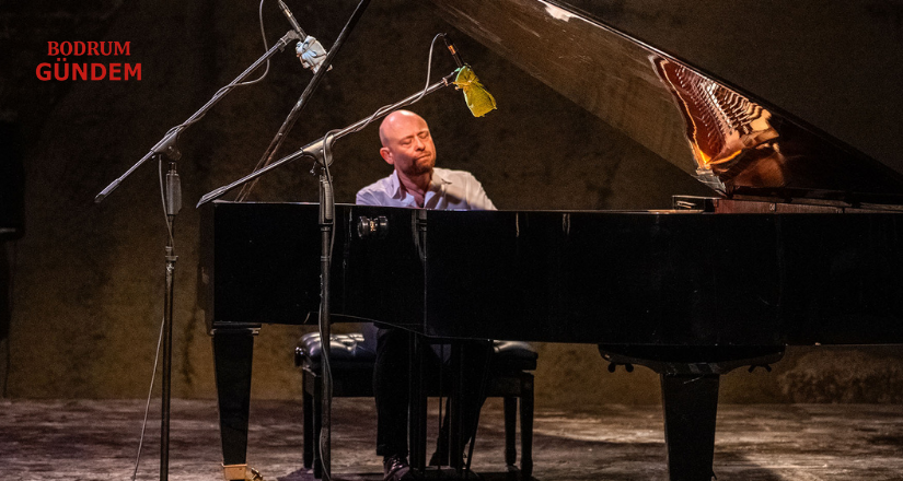 Macar piyanist Istvan Szekely Antik Taş Ocağı’nda konser verdi