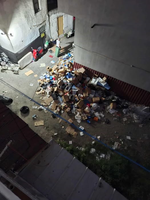 Dünyanın Gözde Turi̇zm Şehri̇ Marmari̇s, Çöp Kente Döndü