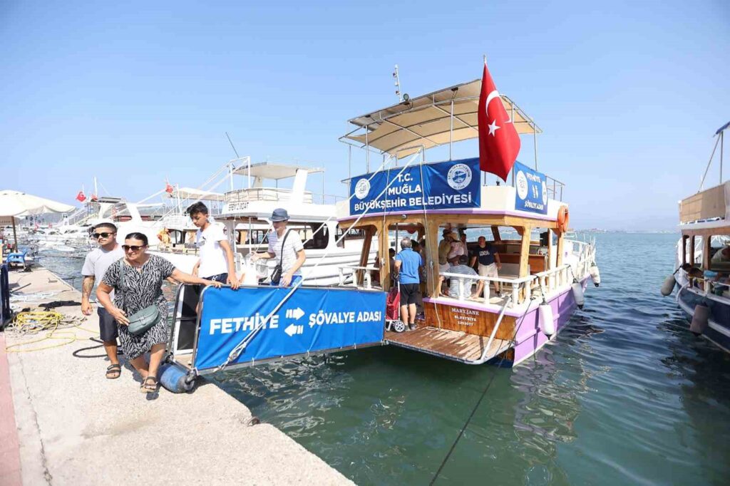 Fethi̇ye-Şövalye Adası Yolcu Motoru Seferleri̇ Başladı