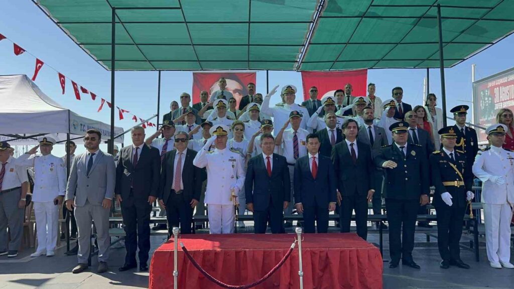 Marmari̇ste 30 Ağustos Coşkusu Yaşandı