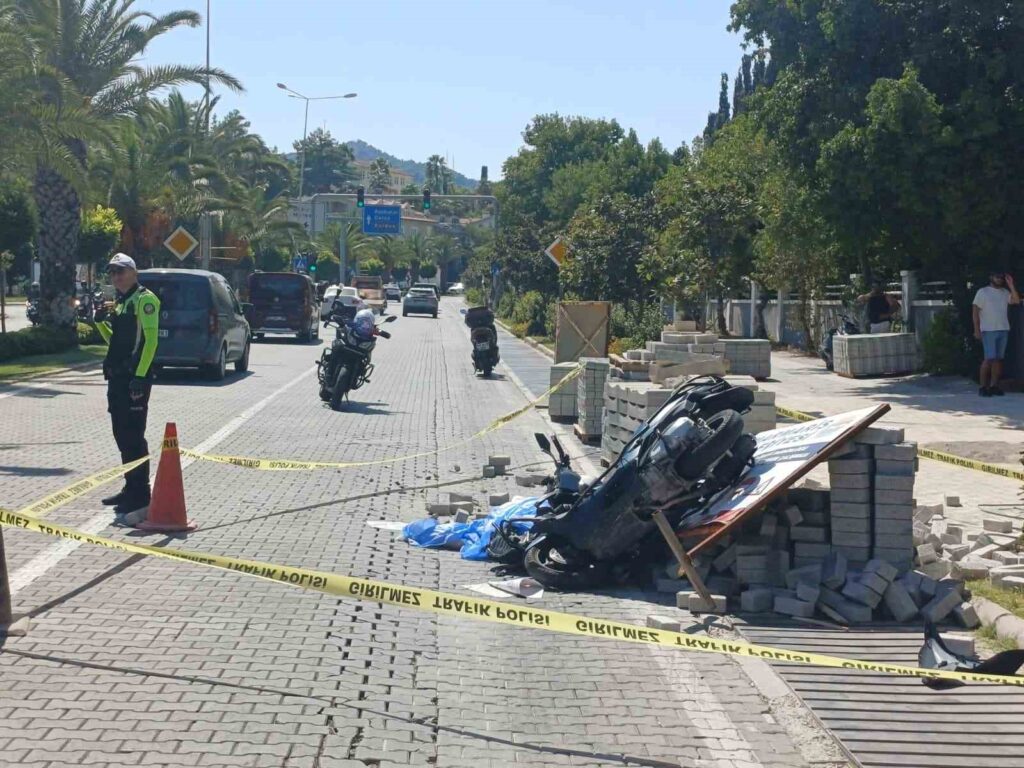 Marmari̇ste Motosi̇klet Can Aldı