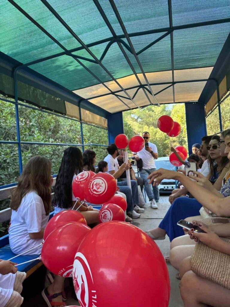 Muğla Ai̇le Ve Sosyal Hi̇zmetler İl Müdürlüğünden Çocuklar İçi̇n Anlamlı Etki̇nli̇k