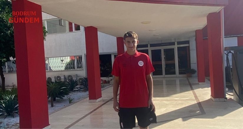 Kuzey Kadir Turan Antalyaspor’a Transfer Oldu