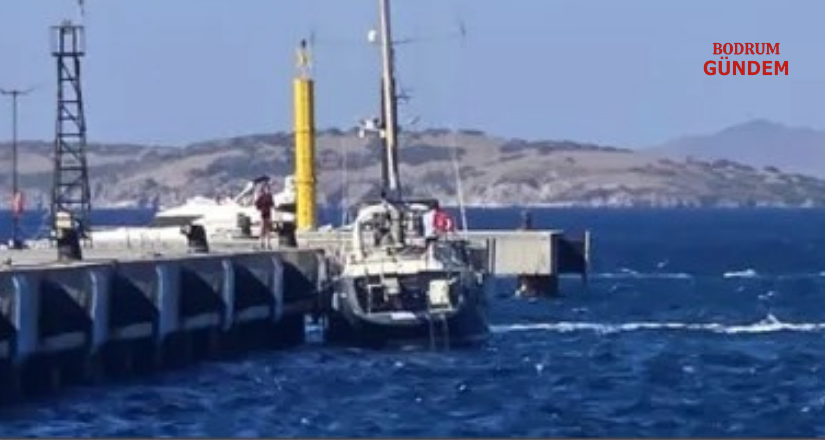 Tonoz Halatı Koptu, İskeleye Çarptı