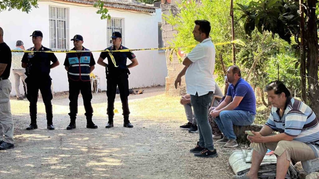 Fethi̇yede Dehşet Saçan Damada 3 Kez Ağırlaştırılmış Müebbet Hapi̇s