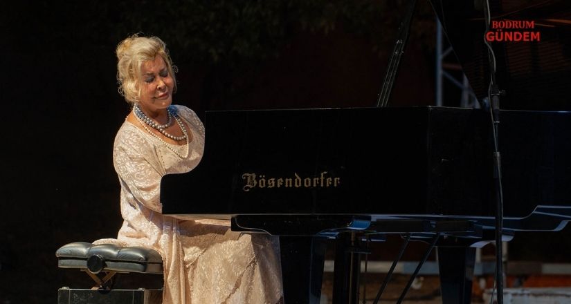 Gümüşlük Festivaline Gülsin Onay’la veda