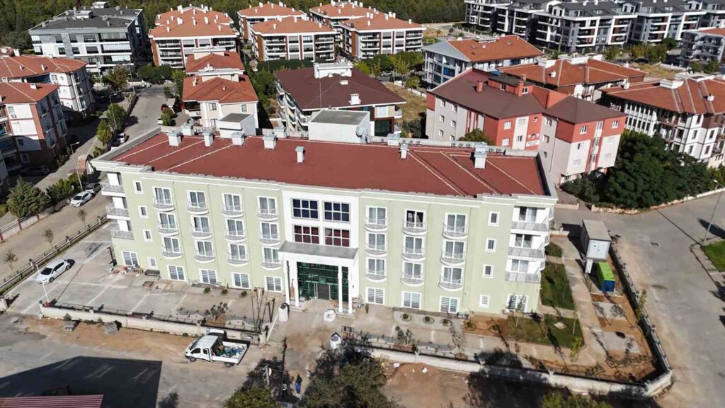Hasan Özcan Yaşam Evi̇ Açılışa Hazırlanıyor
