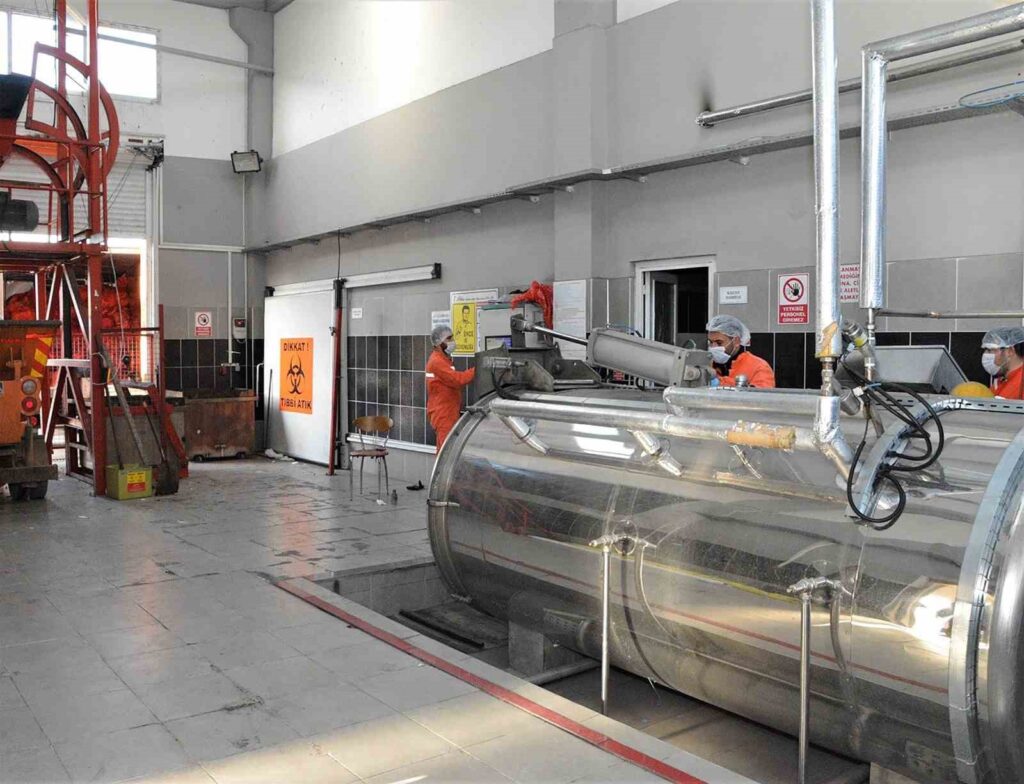 Muğlada 10 Bi̇n Ton Tıbbi̇ Atık Bertaraf Edi̇ldi̇