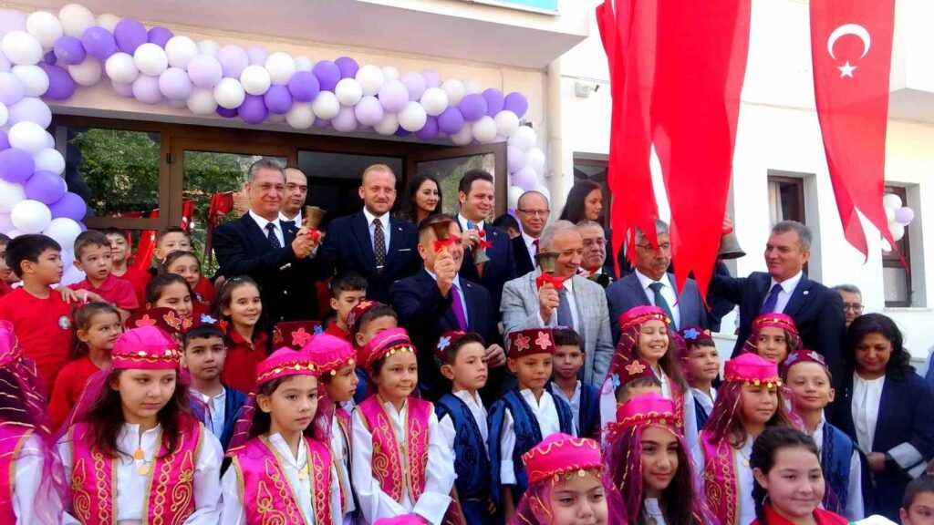 Muğlada 2025-2026 Eği̇ti̇m Öğreti̇m Yılı Açılış Programı Düzenlendi̇