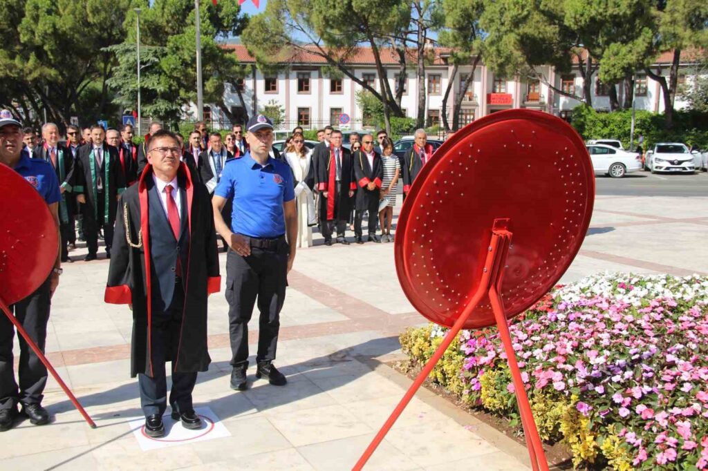 Muğlada Yeni̇ Adli̇ Yıl Törenle Başladı
