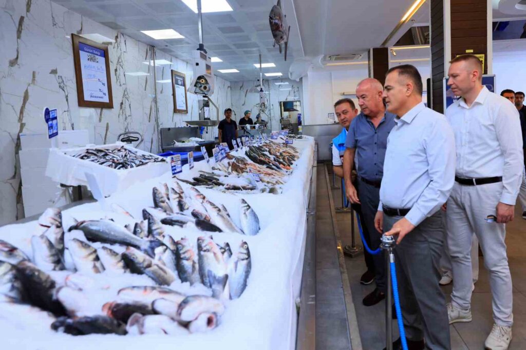 İhracat Rekortmeni̇ Su Ürünleri̇ Sektörü Temsi̇lci̇leri̇ni̇ Zi̇yaret Etti̇