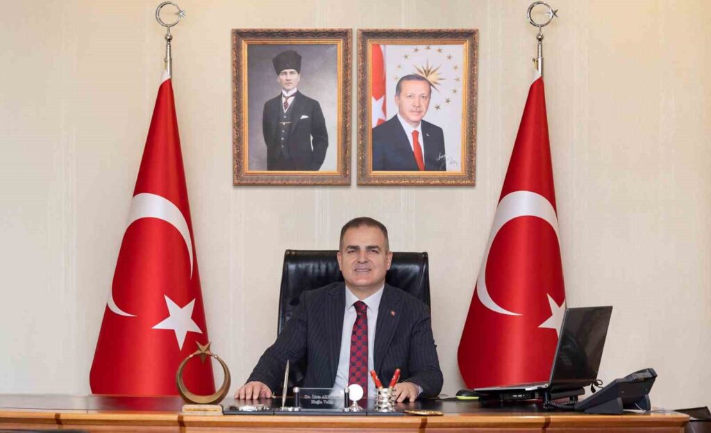 Vali̇ Akbıyıktan ‘Gazi̇ler Günü Mesajı