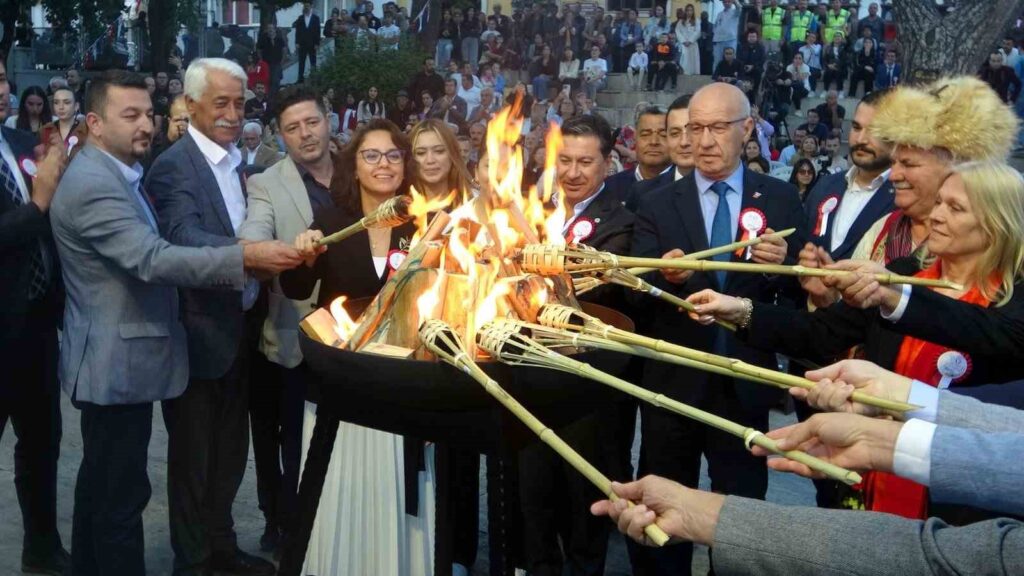 32. Uluslararası Muğla Kültür Ve Sanat Şenli̇ği̇ Başladı