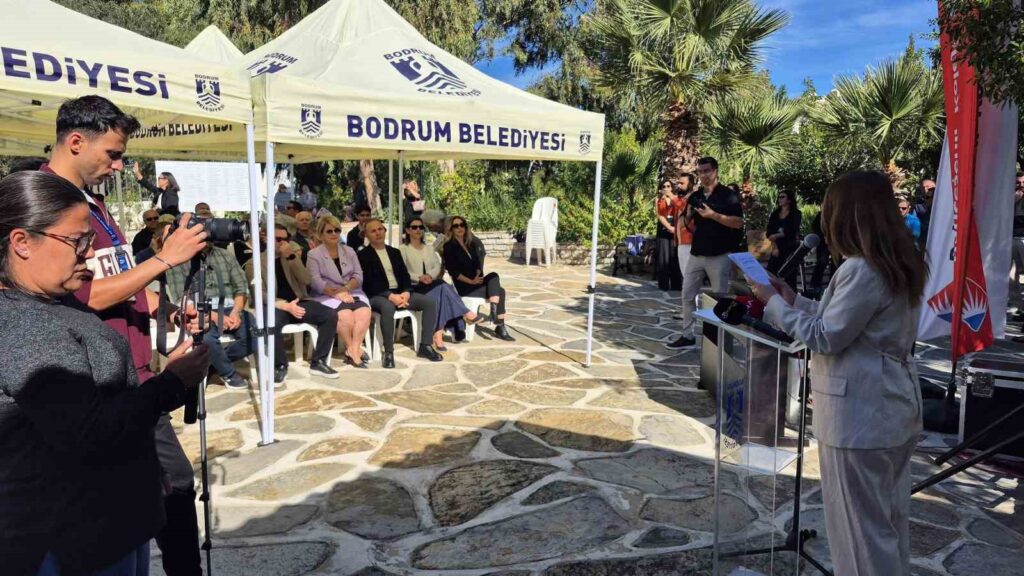 Cevat Şaki̇r Kabaağaçlı Törenle Anıldı