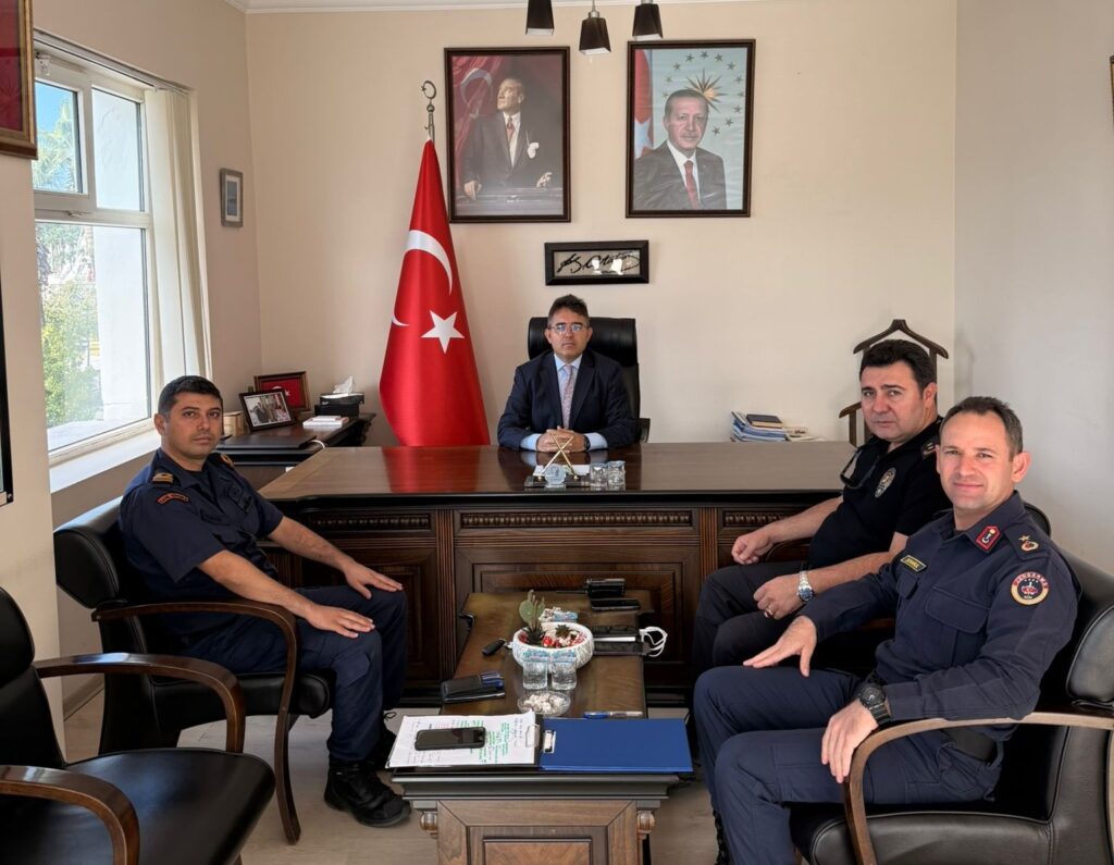 Marmari̇s Kaymakamı Kaya: “Huzurlu Marmari̇s İçi̇n Koordi̇nasyon Şart”