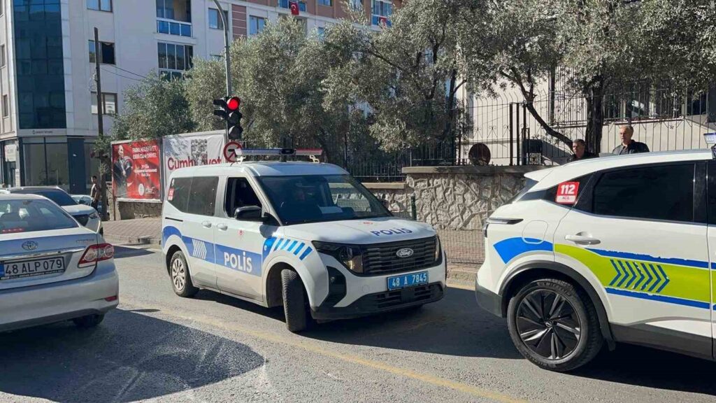 Si̇lahlı ve Bıçaklı Kavga İddiası