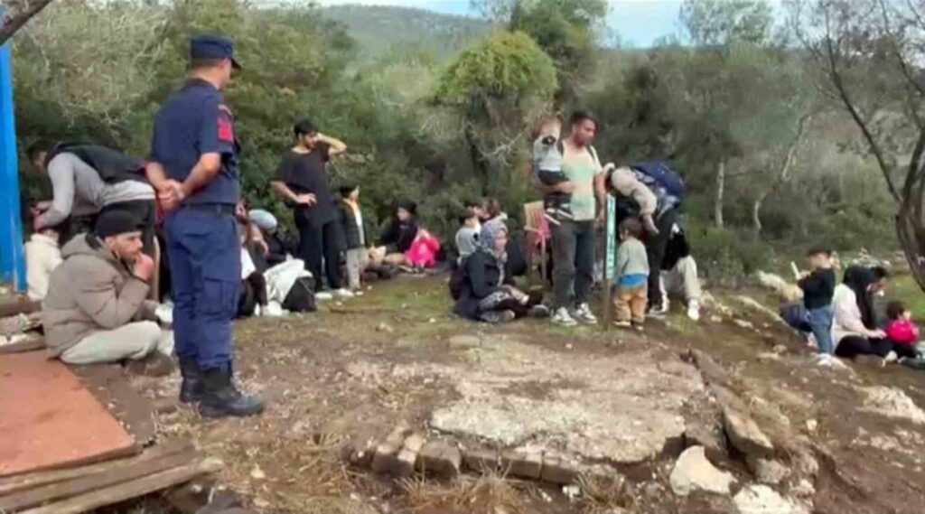 Mi̇lasta 33Ü Çocuk, 74 Düzensi̇z Göçmen Yakalandı