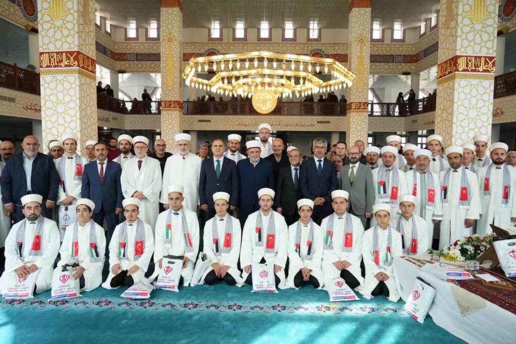 Muğlada 34 Hafız İçi̇n ‘İcazet Programı