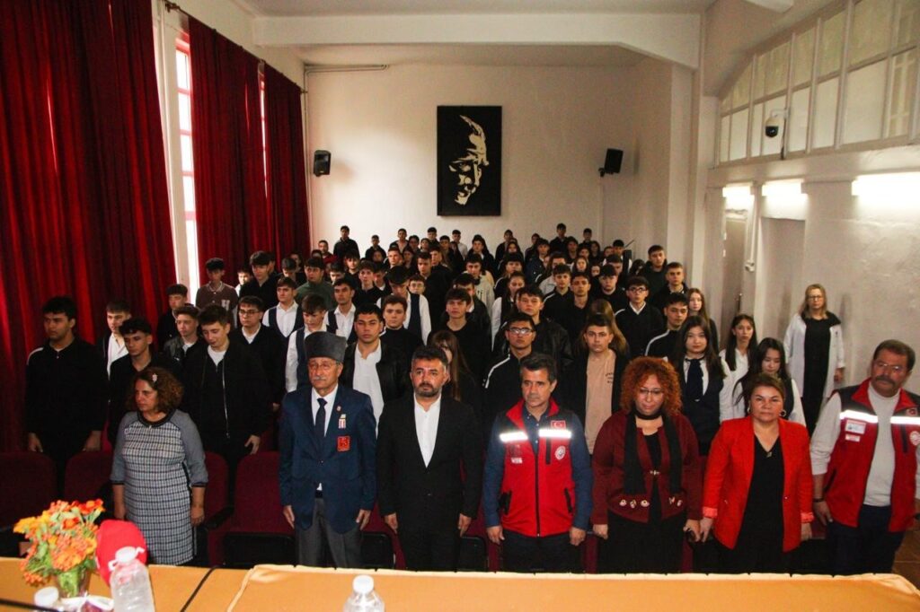 Muğlada Gazi̇ler Öğrenci̇lerle Buluştu