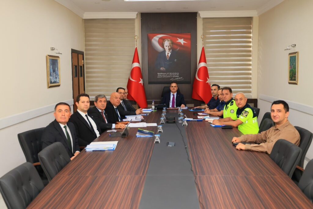 Trafi̇k Güvenli̇ği̇ Toplantısı Gerçekleşti̇ri̇ldi̇