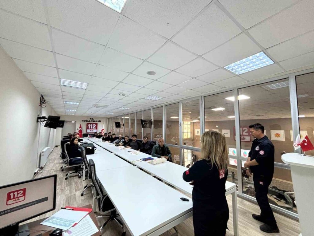 Öğrenci̇ler Aci̇l Durum Süreçleri̇ni̇ Yeri̇nde Gözlemledi̇