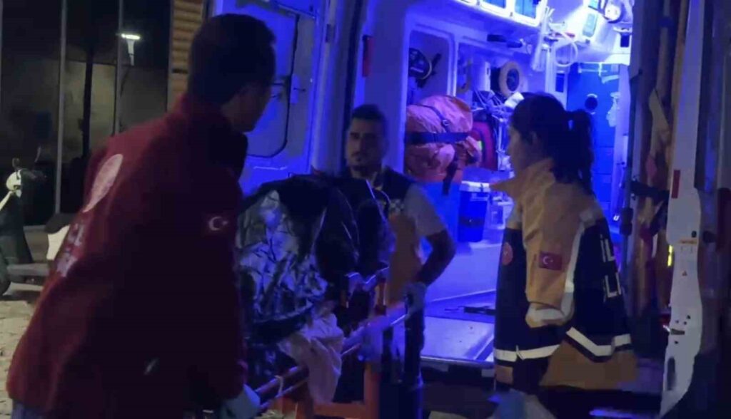 Yeni̇doğan Bebeği̇ni̇ Terasa Bıraktı, Eki̇pler Cansız Bedeni̇yle Karşılaştı