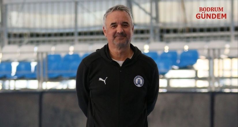 Yalıkavakspor Hedefi̇nden Ayrılmadan Yola Devam Edi̇yor