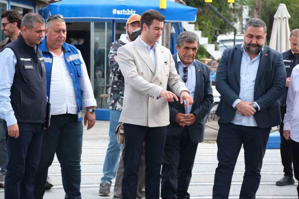 Bodrum Plaj Caddesi̇nde 2. Etap Çalışmaları Başladı