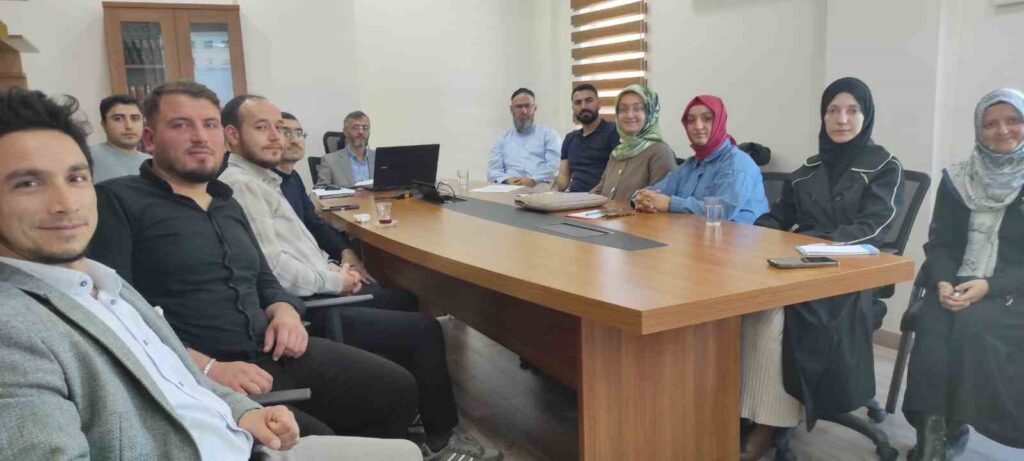 Dalamanda Göreve Yeni̇ Başlayan Müftülük Personelleri̇ne Semi̇ner