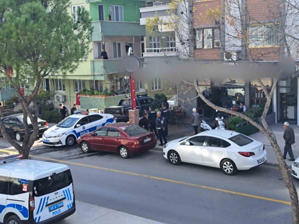 Alacak verecek kavgası kanlı bitti: 1’i ağır 2 yaralı