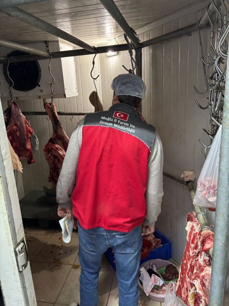Menteşede Kasaplara Kapsamlı Deneti̇m