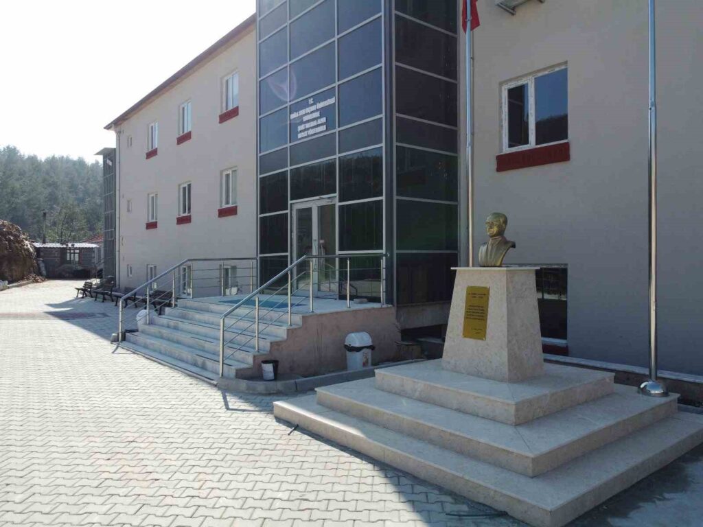 Mskü Ve Afaddan Afet Eği̇ti̇mi̇ İçi̇n İş Bi̇rli̇ği̇