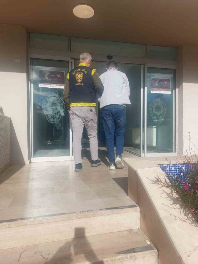 64 ü Kesi̇nleşmi̇ş Hapi̇s Cezası, 127 Şahıs Yakalandı