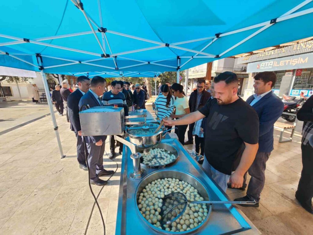 Muğlada Öğretmenler İçi̇n Lokma Hayrı