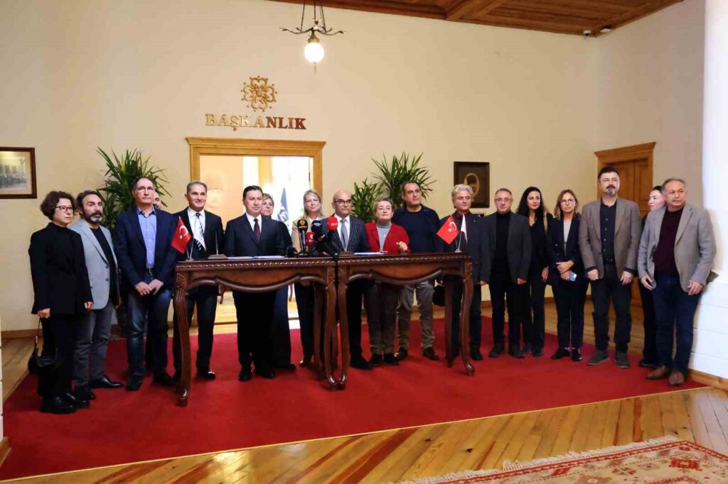 Muğladaki̇ Bi̇li̇msel Kazılara Destek Protokolü İmzalandı