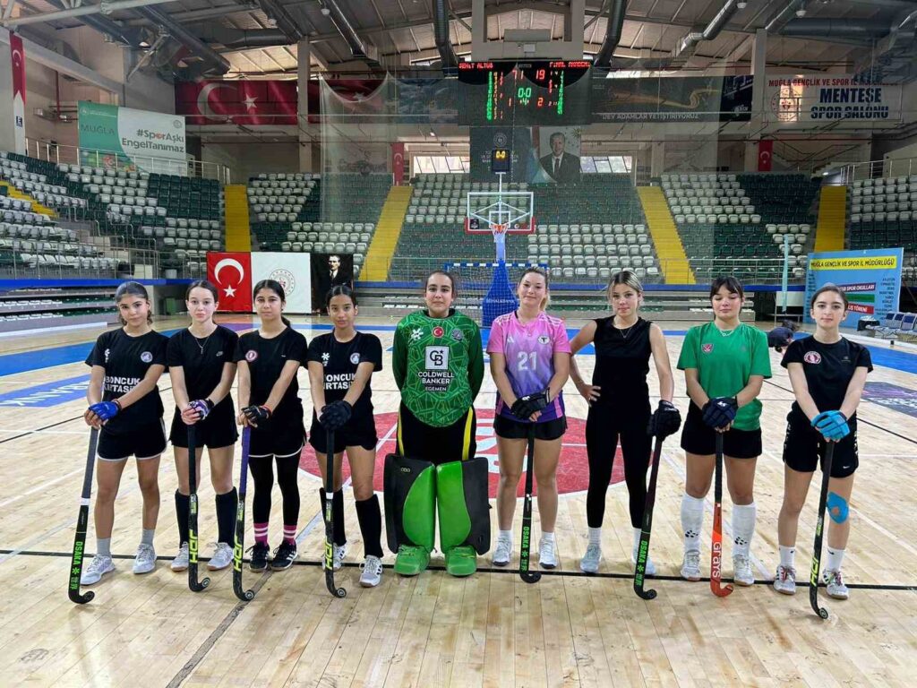 Kadın Hokey takımı, “Tiflis Kupası” için Gürcistan yolcusu