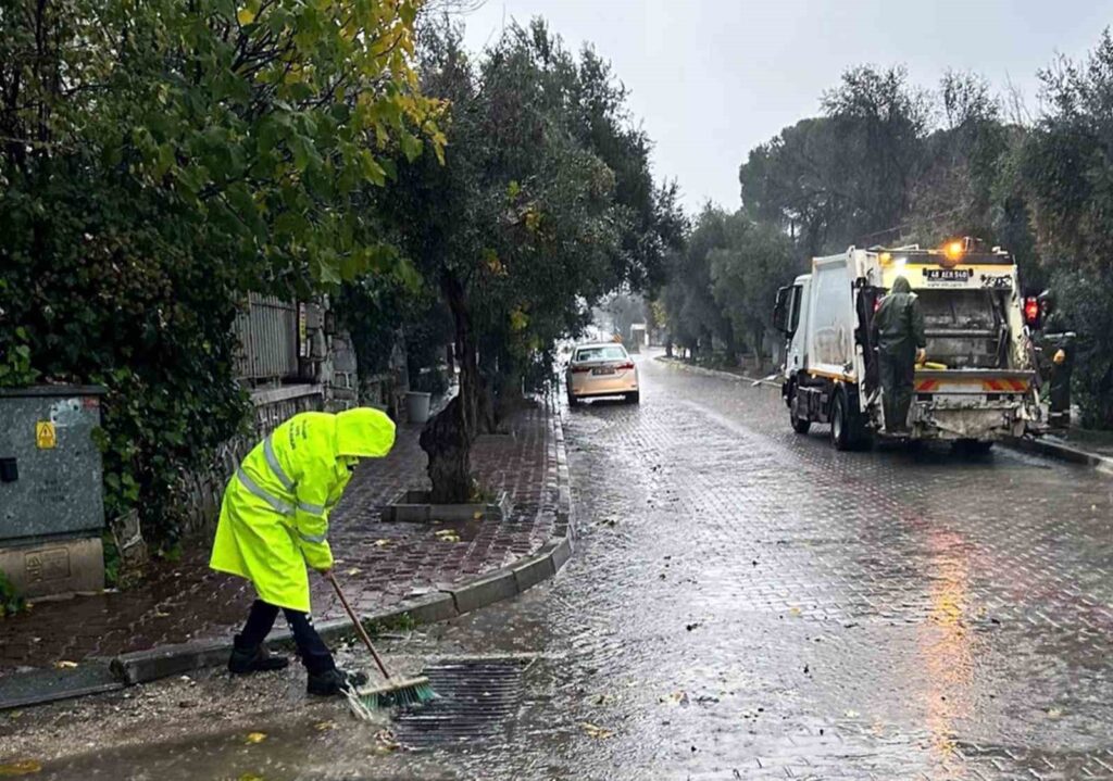 MUSKİ ekipleri yağmur mesaisinde