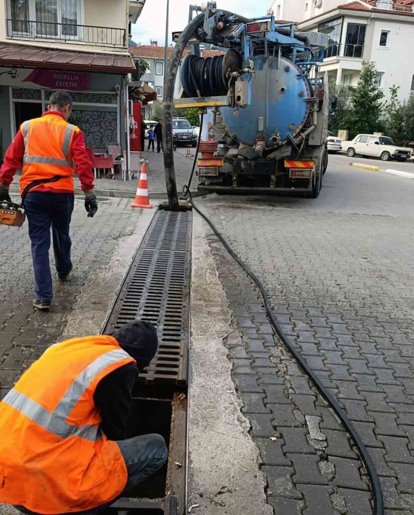 MUSKİ yağış tedbirlerini arttırdı, vatandaşları da uyardı